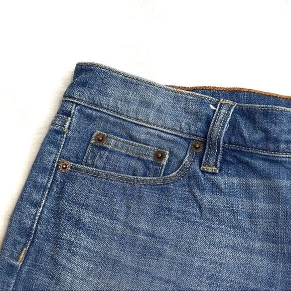 J. Crew Factory light wash jean shorts size 28 - Picture 3 of 16